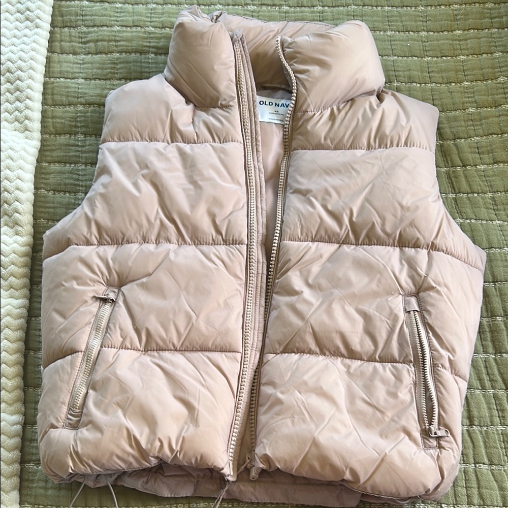 Old Navy Beige Puffer Vest